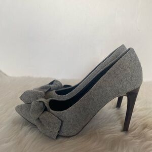 Proenza Schouler Gray Wool Bow Heels Sz 38 / 8